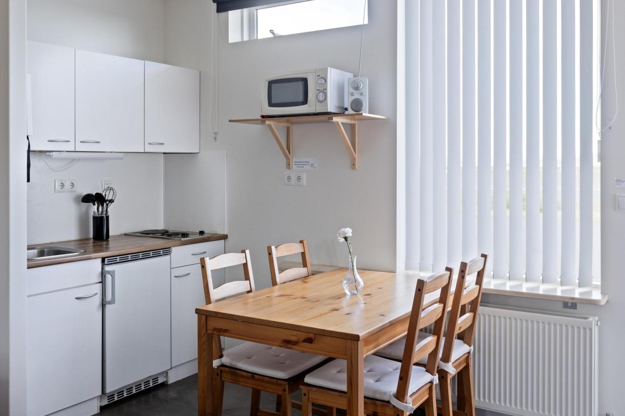 South Central Apartments Brautarholt Bagian luar foto