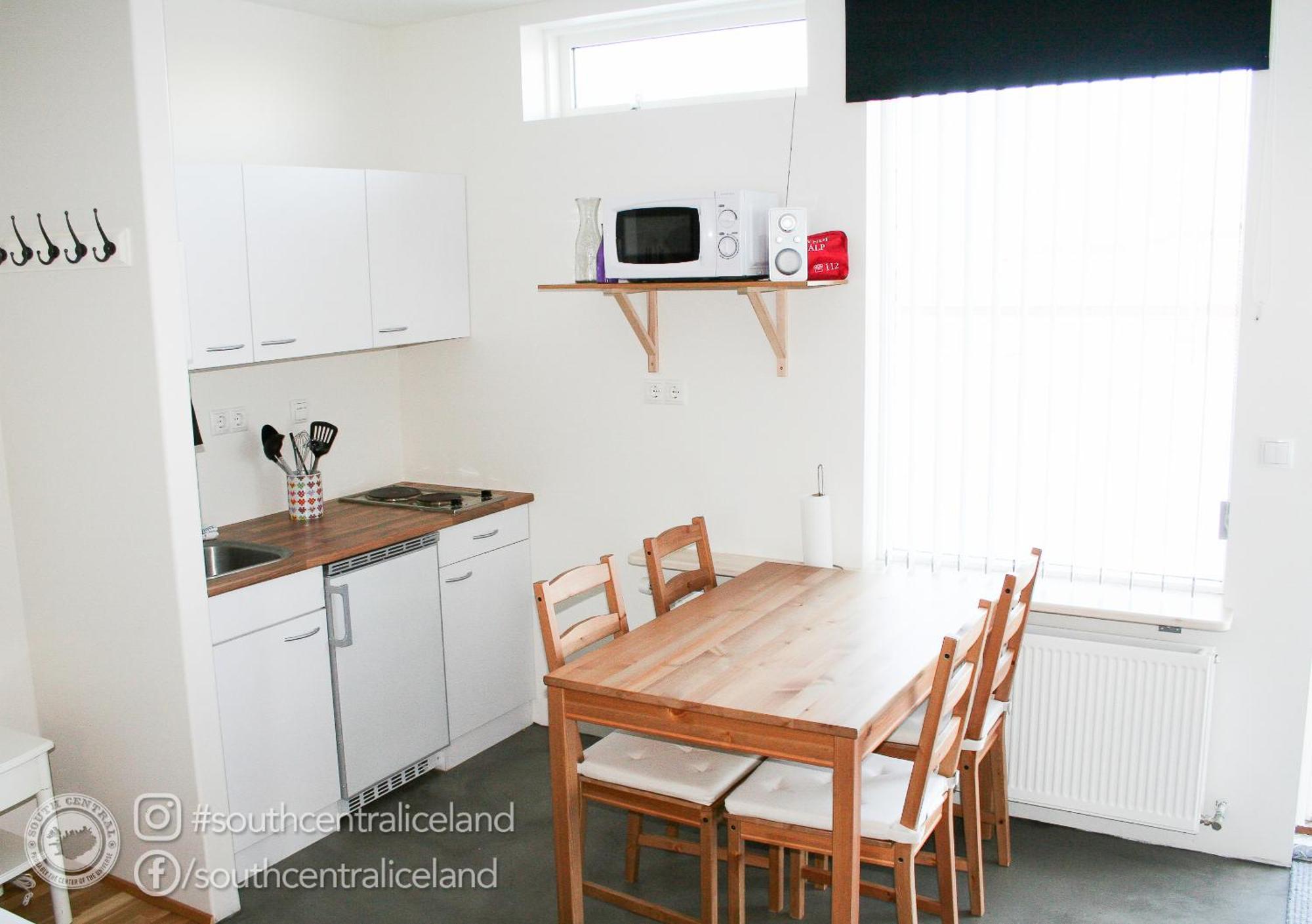 South Central Apartments Brautarholt Bagian luar foto