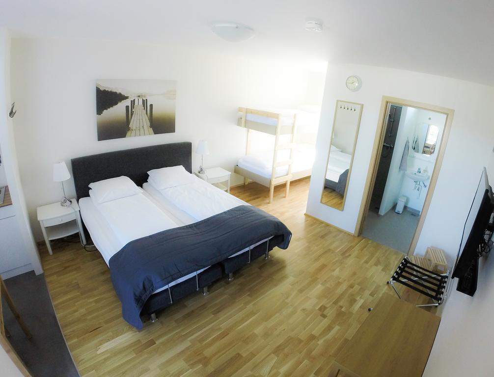 South Central Apartments Brautarholt Bagian luar foto